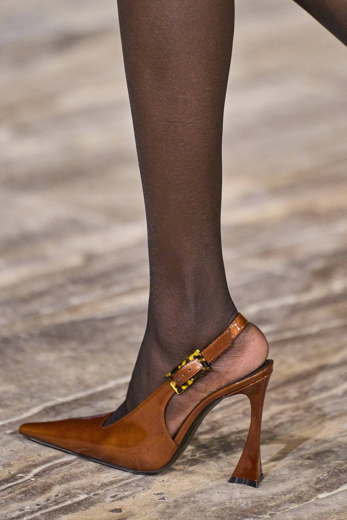 High Heel Lacquer Leather Mid Mouth Back Empty Single Shoes Pointed and Sexy Large Size Shoes for Women