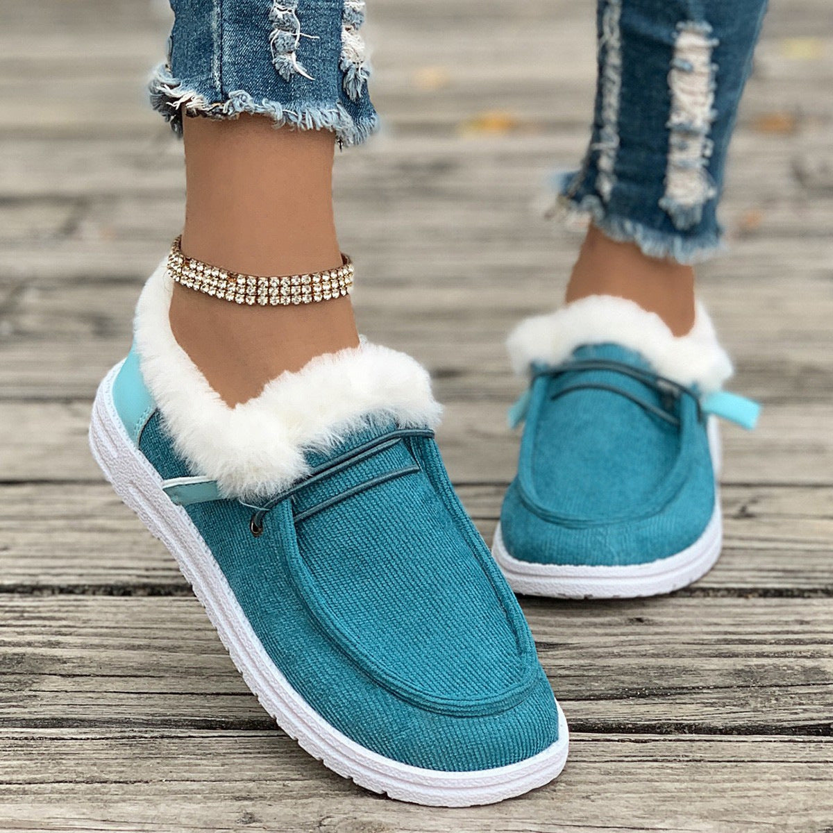 Women's casual shoes with plush and fuzzy cotton shoes