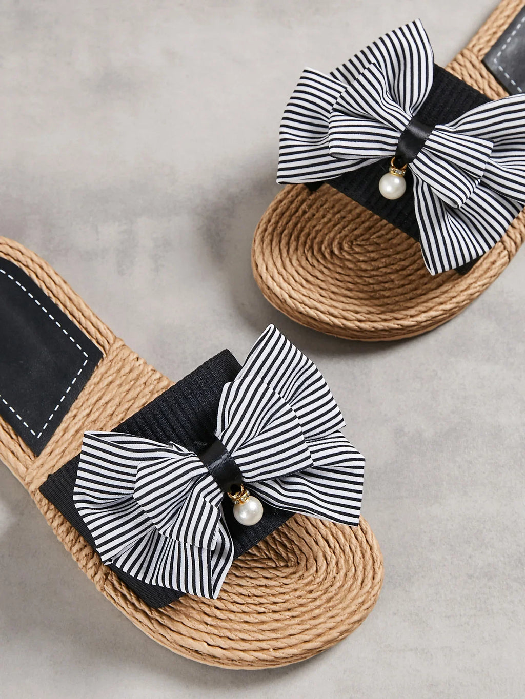 Female Summer Slippers Artificial Straw Sole Shoes Lady Summer Indoor Flat with Flip Flops Stitching Floral Women Slippers